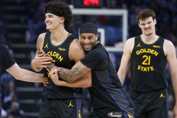 勇士年轻球员崛起：桑托斯爆发成核心希望