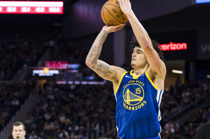 勇士年轻球员崛起：桑托斯爆发成核心希望