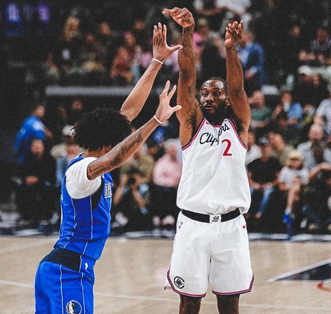 伦纳德34分率队胜独行侠 连续55场20+破队史纪录