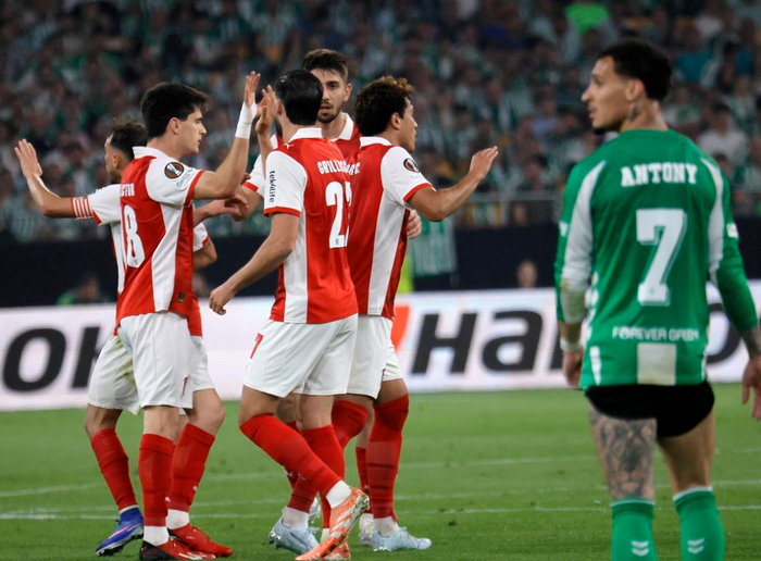 皇家贝蒂斯主场遭逆转惨败 布拉加惊天逆转晋级